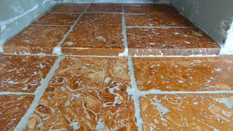 Rezana opeka v leseni hiški  501 min