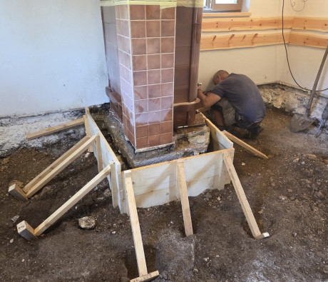 Terra Cotta gialla ribja kost z obrobo   p. beton 12
