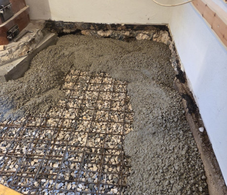 Terra Cotta gialla ribja kost z obrobo   p. beton 19